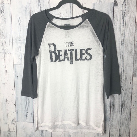 The Beatles Tops - ✨FINAL PRICE✨The Beatles raglan graphic top M